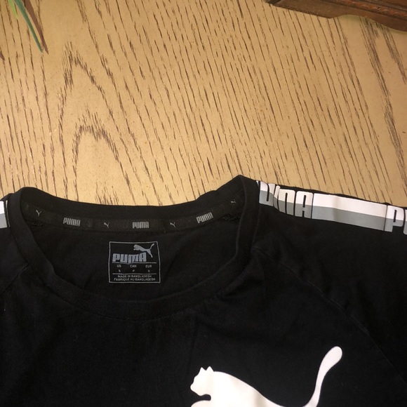 Puma Tape Logo T-Shirt - Short Sleeve - Picture 9 of 11